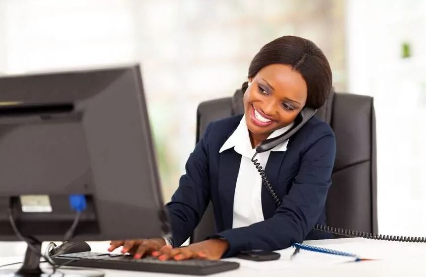 Receptionist Jobs in USA for Foreigners