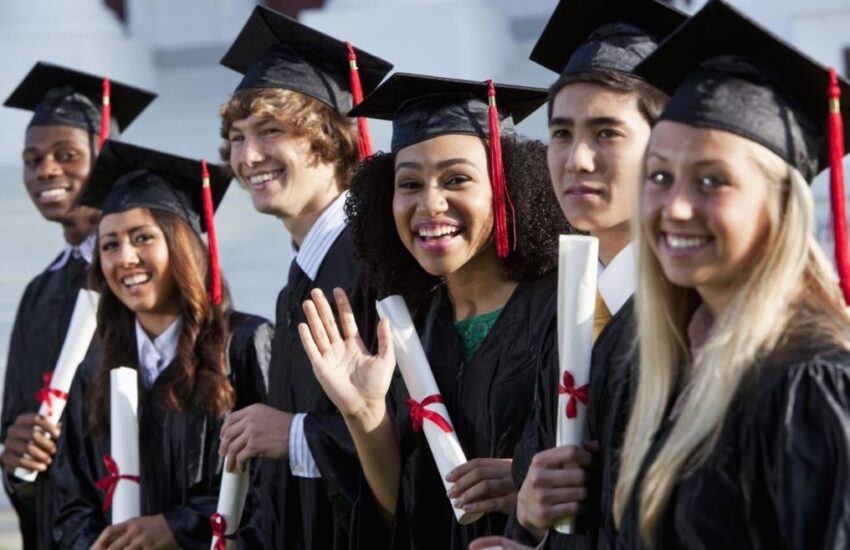 Universities that Offer Full Scholarships to International Students in USA
